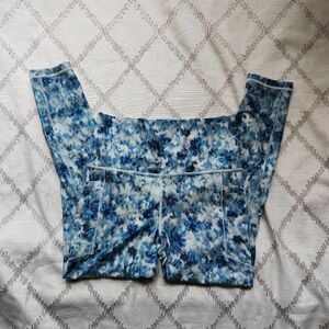 Athleta‎ Salutation Stash Pocket Leggings | Opaline Floral Blue Print | Size S